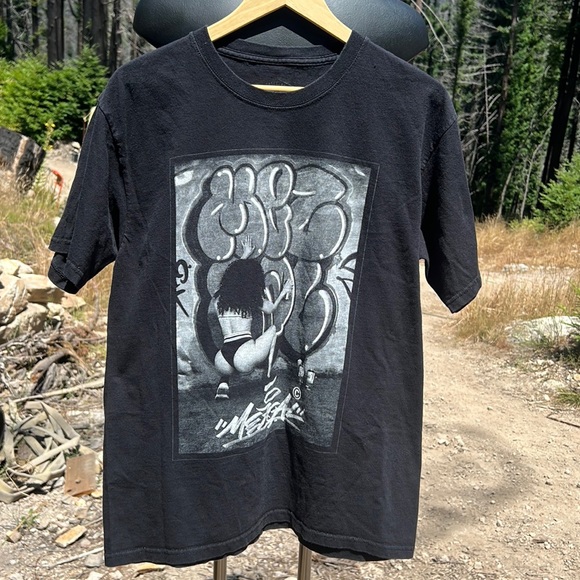 Metzcal Mexican street crew street wear graffiti and lady graphic t-shirt size L - Picture 2 of 7